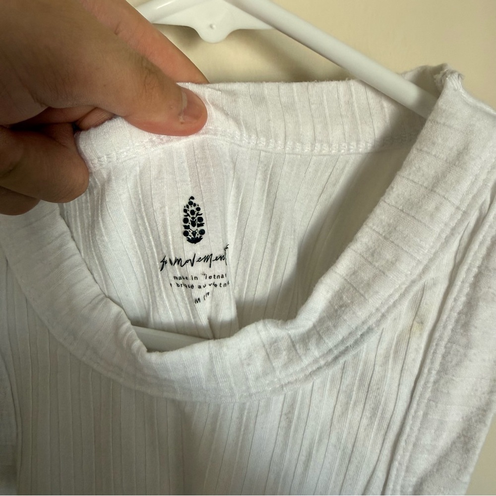 FLAWED White Ribbed FP Movement Blissed Out Full Length Tank Top Sz M Casual Gym - Picture 4 of 11
